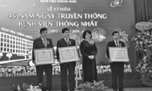 Người thầy thuốc tận tâm, gương mẫu